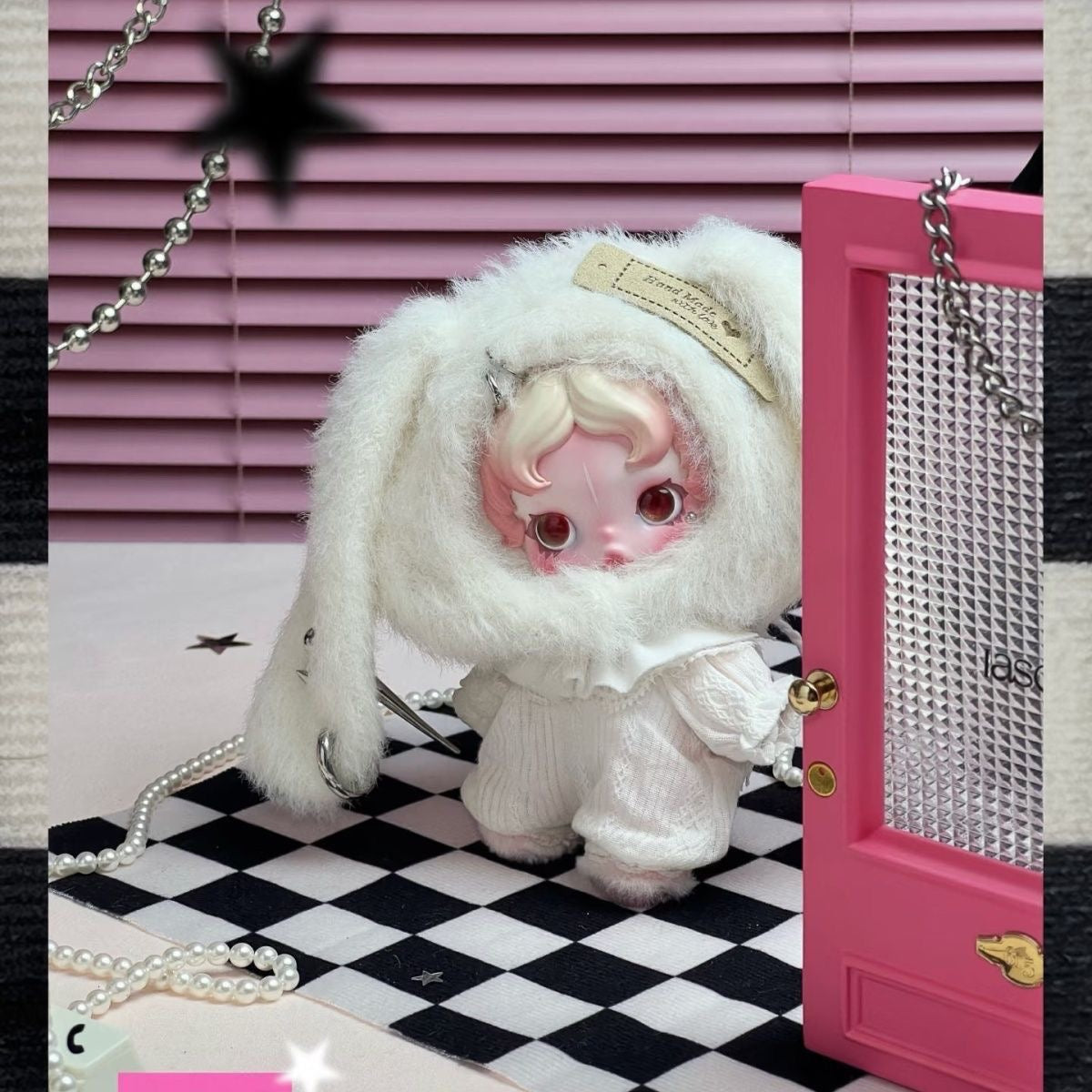 Cute Little Bunny  SKULLPANDA 3.0