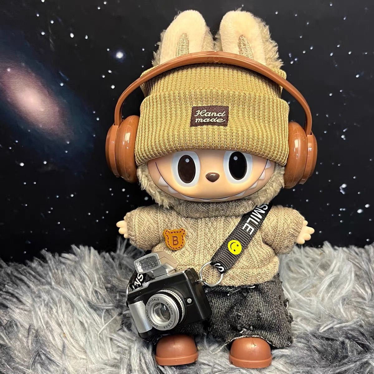 Caramel Photographer LABUBU